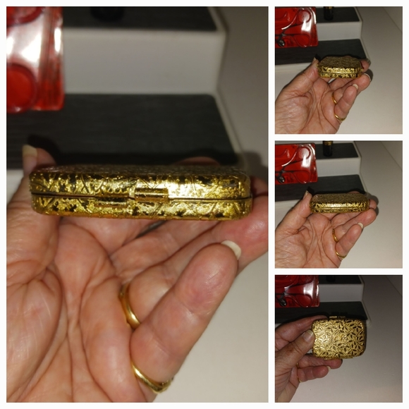 Revlon Pressed Powder Compact - Vtg., Lipstick - Sealed, Eyelash Curler - NIP - Picture 5 of 6